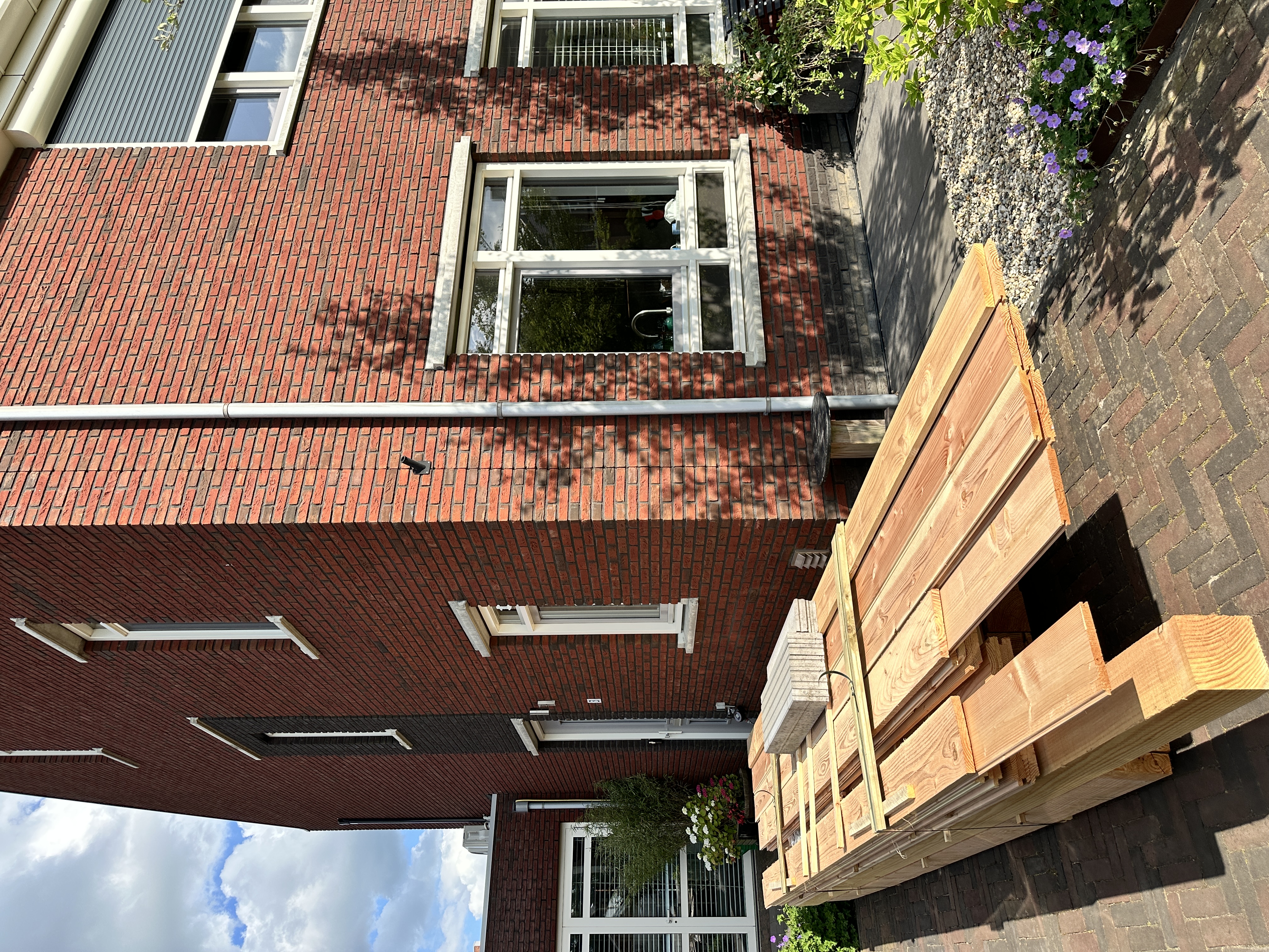 Onderhoud aan een appartementencomplex